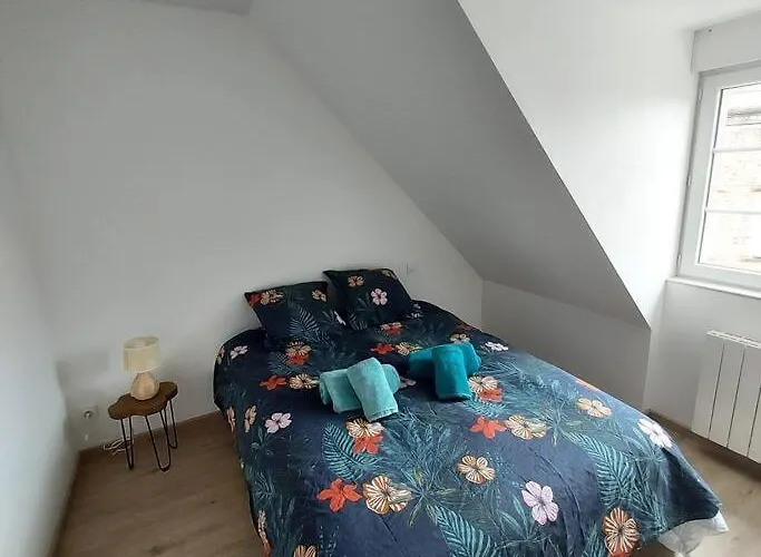 Bel F2 Hyper Centre Refait A Neuf *